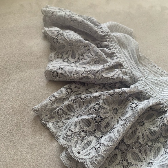 BRAND NEW VICTORIA’S SECRET BRALETTE, SIZE XS - Picture 4 of 7